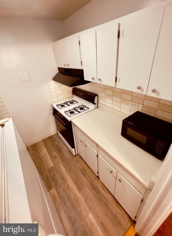 2201 L Street Nw - Photo 9