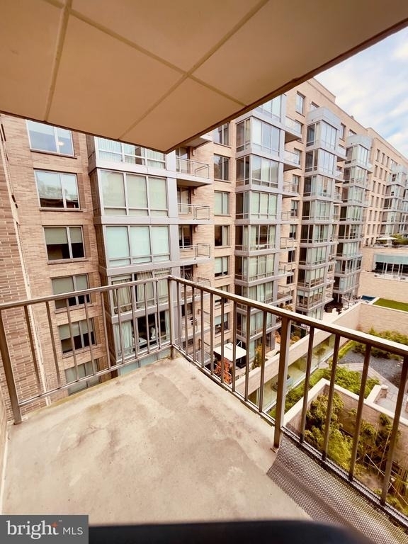 2201 L Street Nw - Photo 17