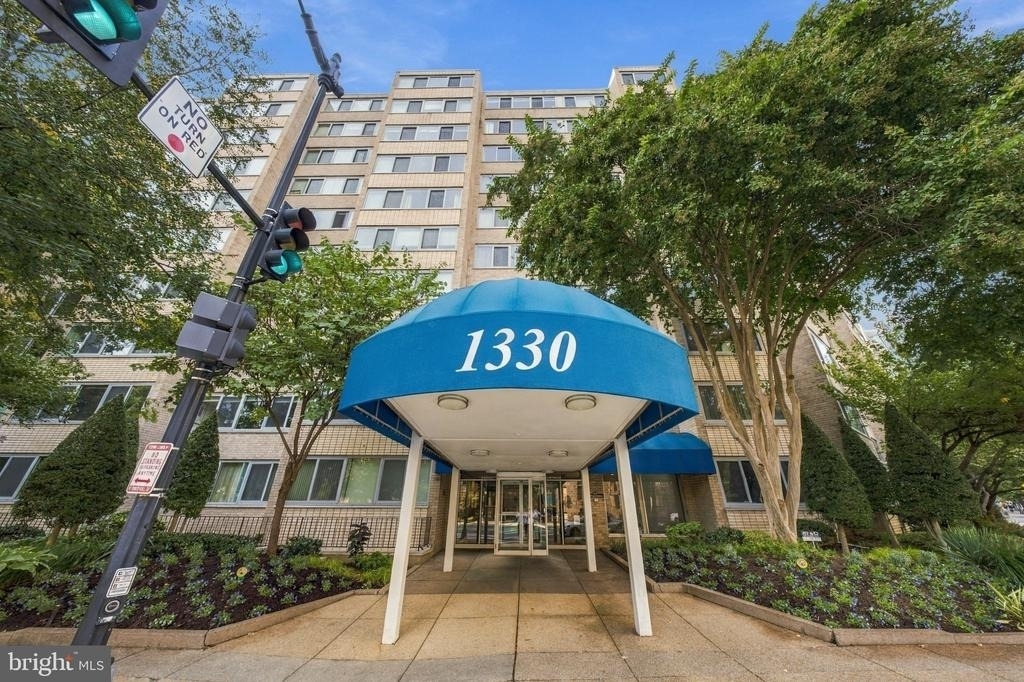 1330 New Hampshire Avenue Nw - Photo 1