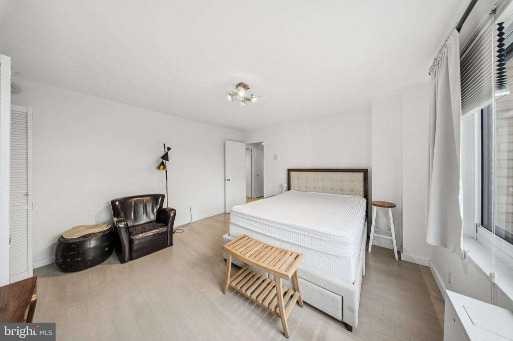 1330 New Hampshire Avenue Nw - Photo 15