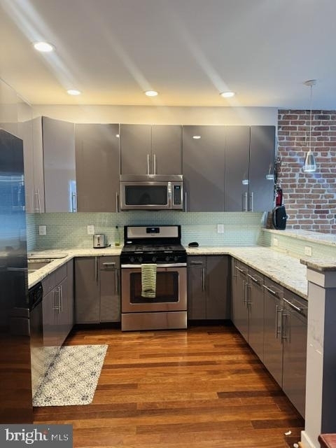 37 T Street Ne - Photo 3