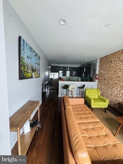37 T Street Ne - Photo 2