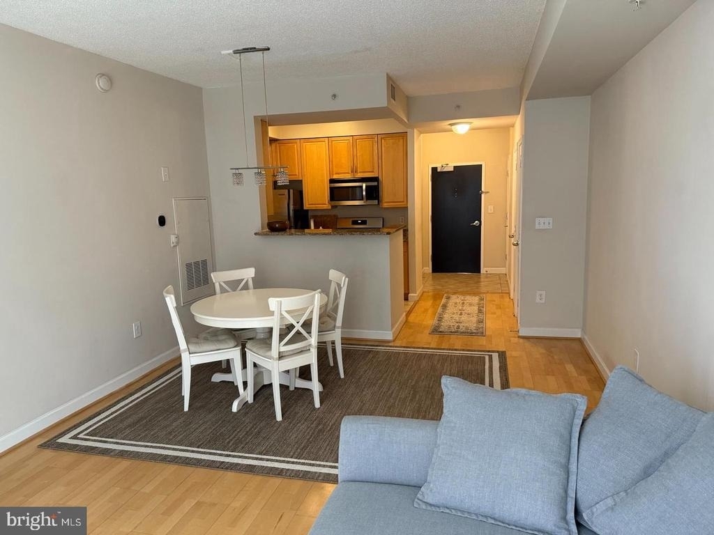 1111 25th Street Nw - Photo 14