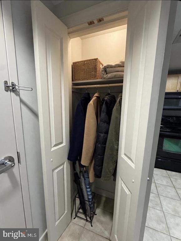 777 7th Street Nw - Photo 5