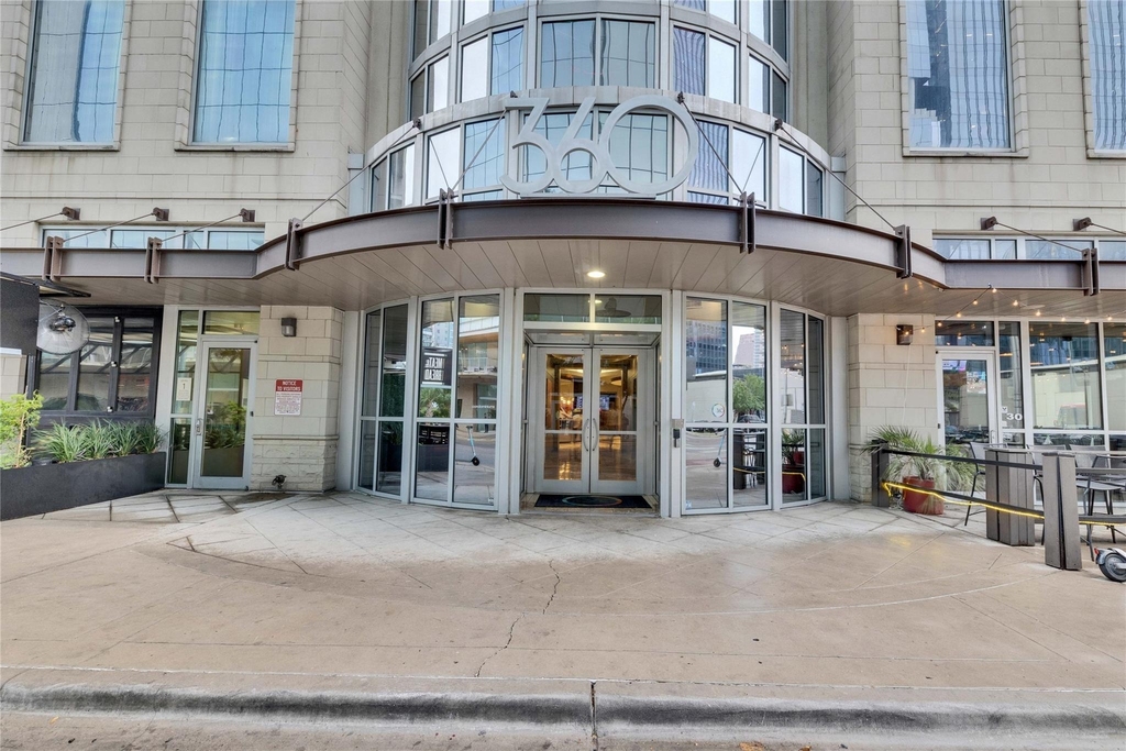 360 Nueces St - Photo 19