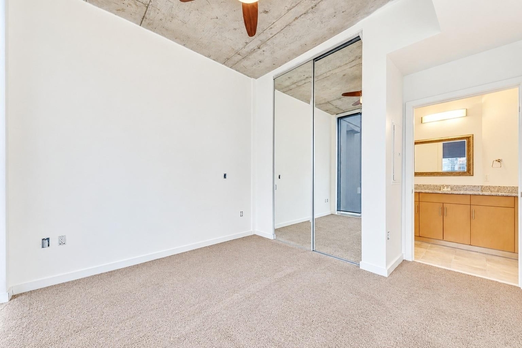 360 Nueces St - Photo 10