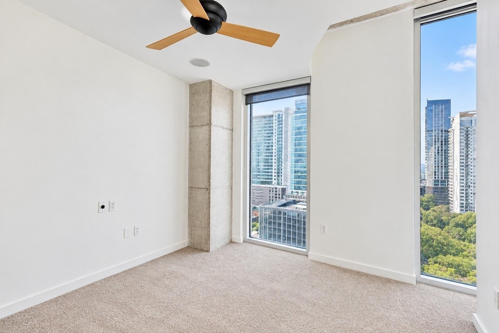 360 Nueces St - Photo 12