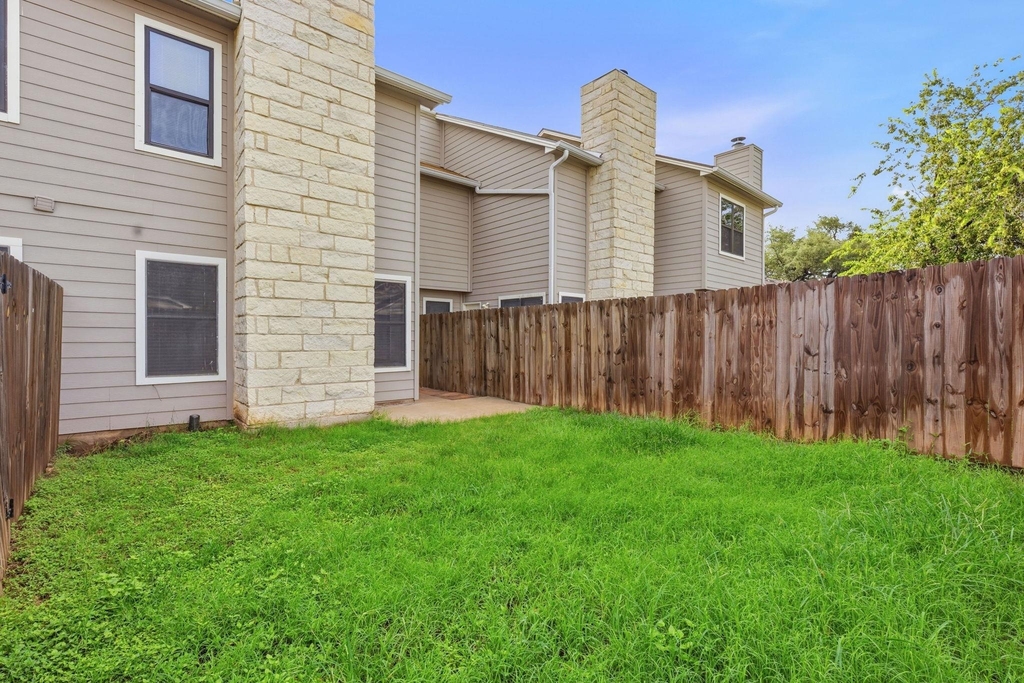 8811 Schick Rd - Photo 29