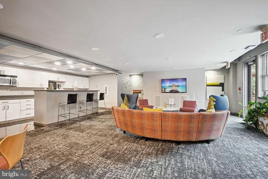 1300 N Street Nw - Photo 19