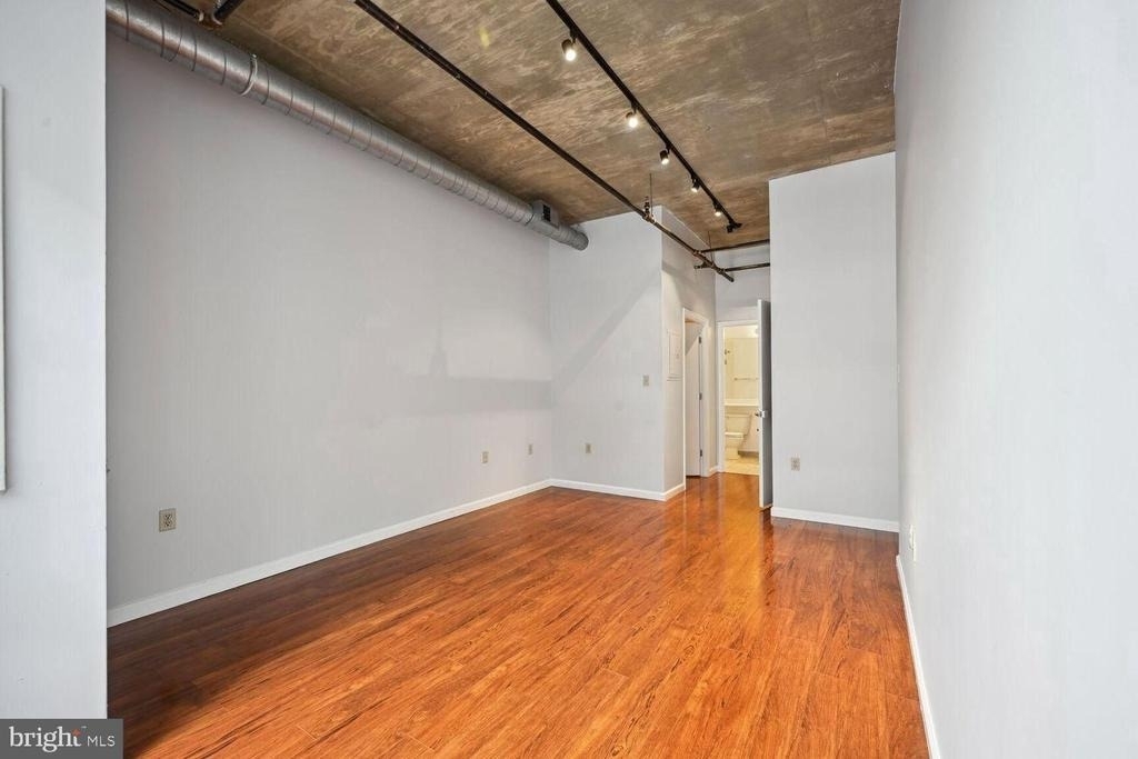 1300 N Street Nw - Photo 8