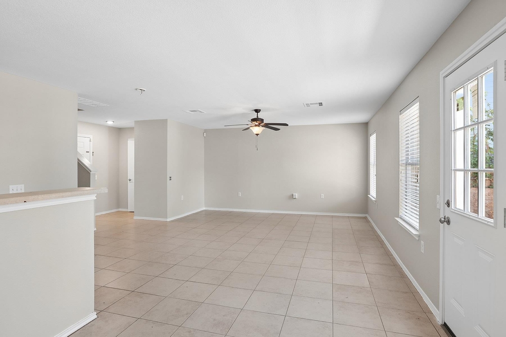 3512 Sand Dunes Ave - Photo 5