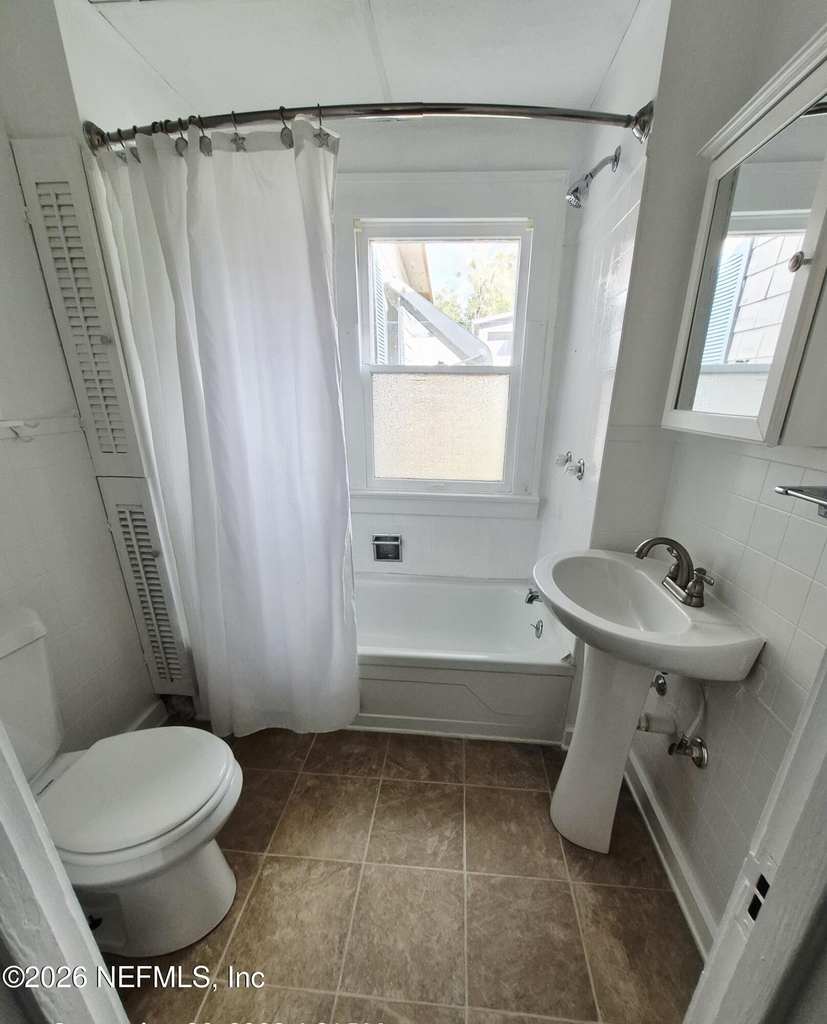 142 Euclid Avenue - Photo 9