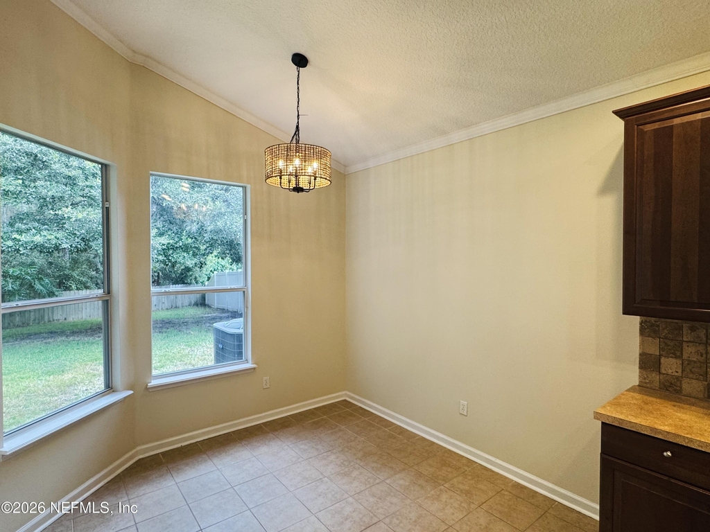 1796 Ferncreek Drive - Photo 10