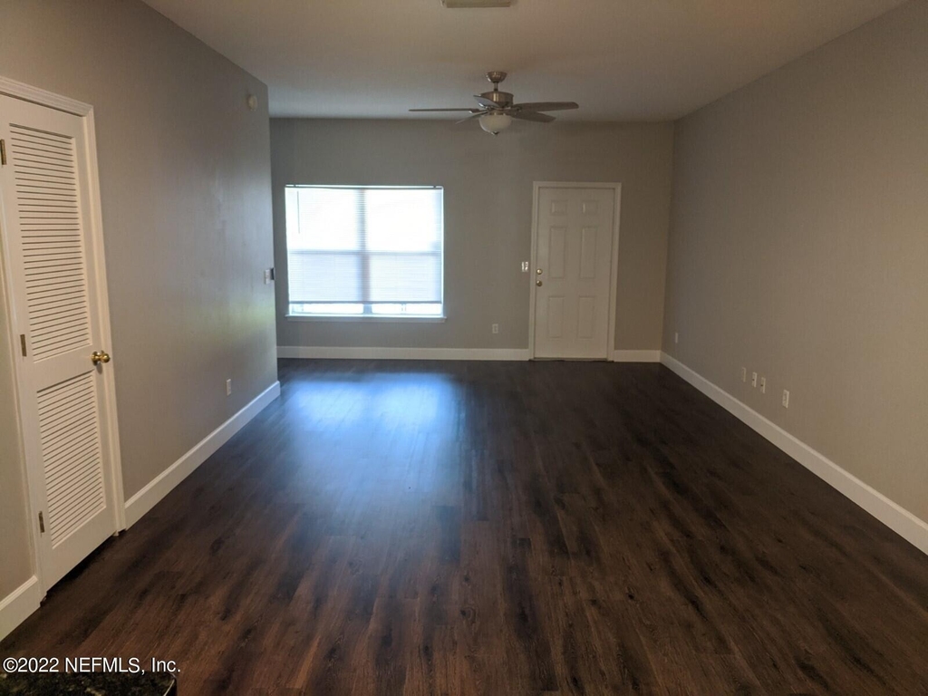 529 South Branch Drive - Photo 4