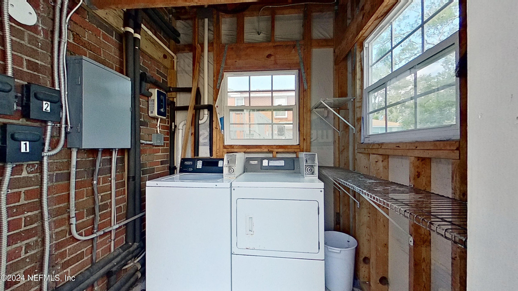 1279 Belmont Terrace - Photo 13