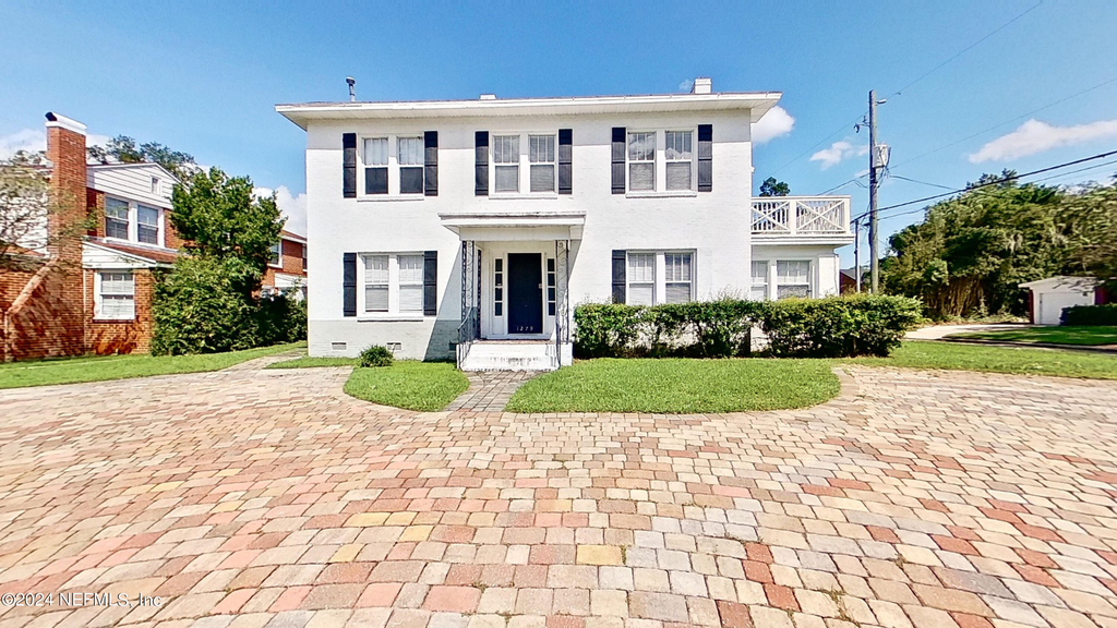 1279 Belmont Terrace - Photo 0