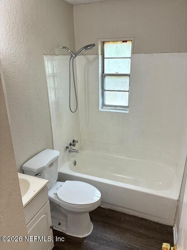 4520 Bessie Circle W - Photo 2