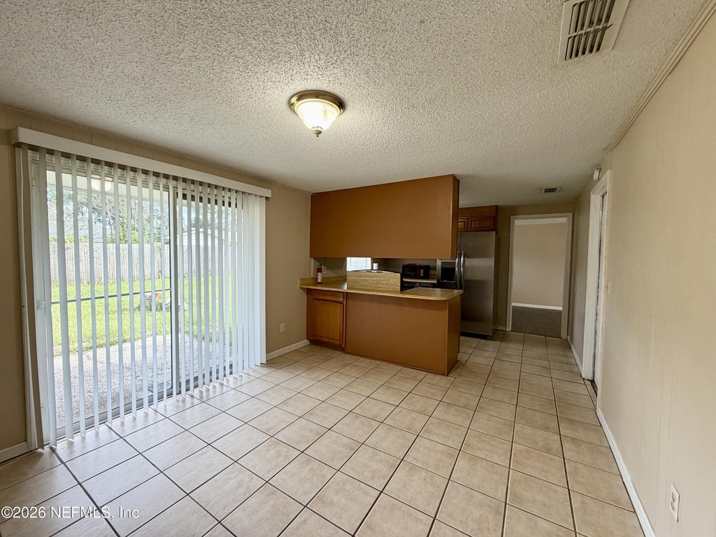 11947 Pequots Lane - Photo 4