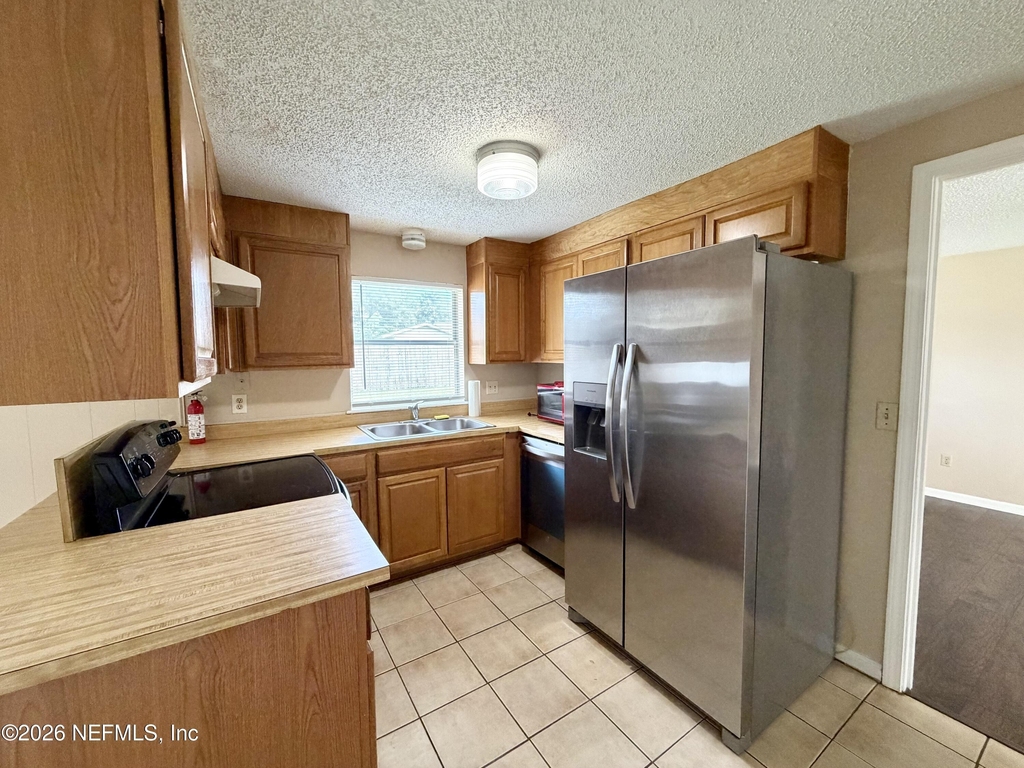 11947 Pequots Lane - Photo 1