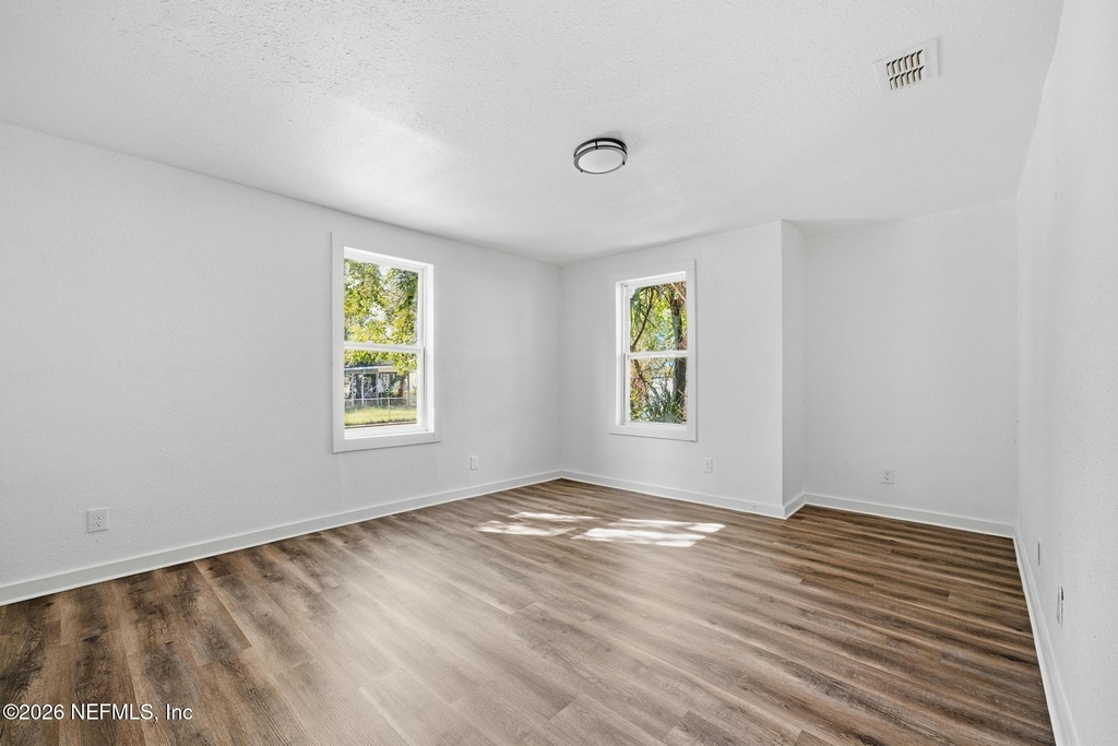 2217 Franklin Street - Photo 10