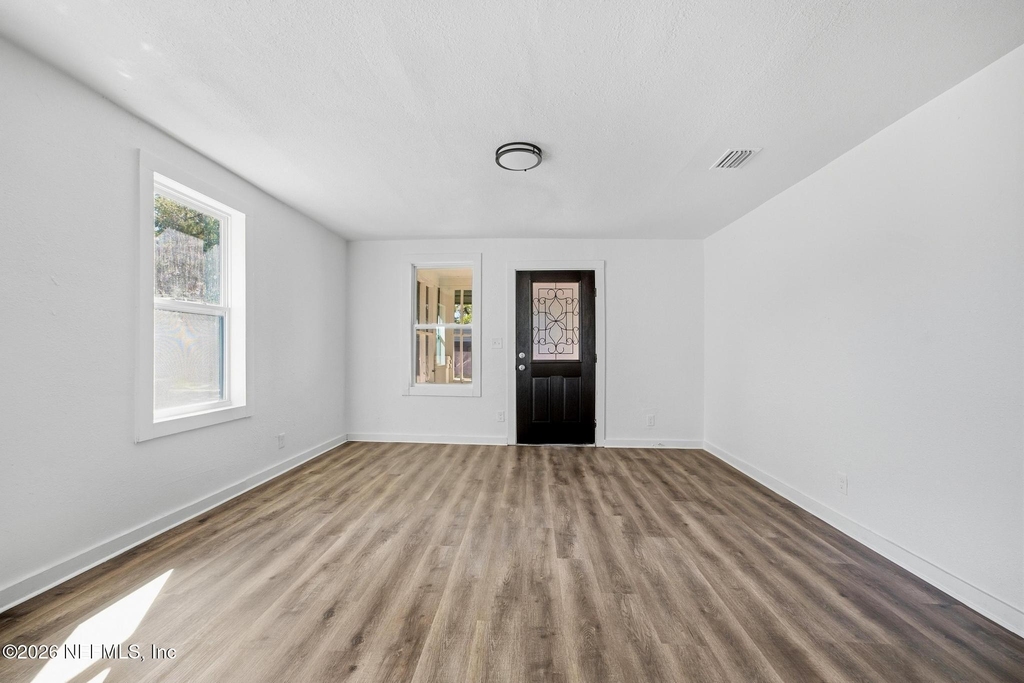 2217 Franklin Street - Photo 9