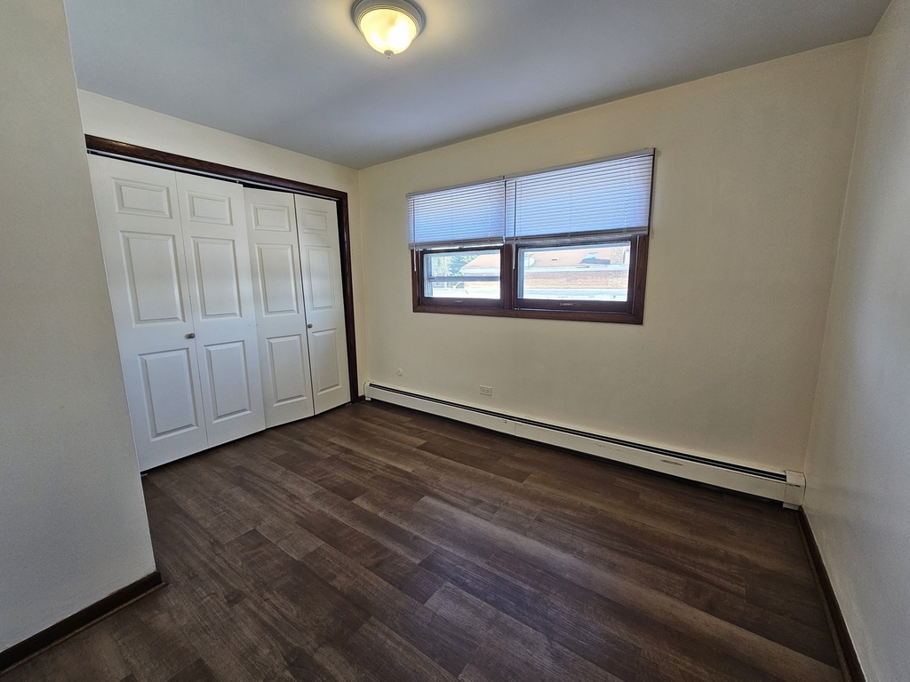 5968 S Archer Avenue - Photo 8
