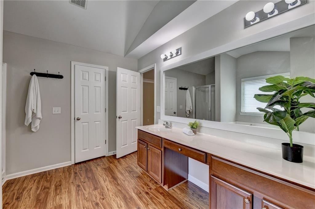 7040 Silk Tree Pointe - Photo 36