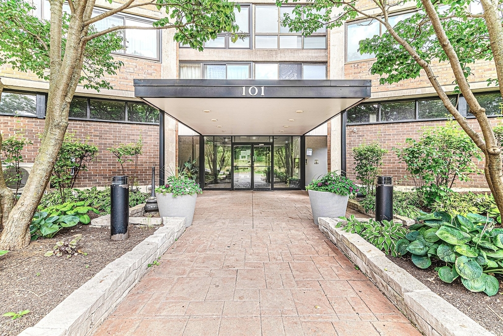 101 Bar Harbour Road - Photo 1