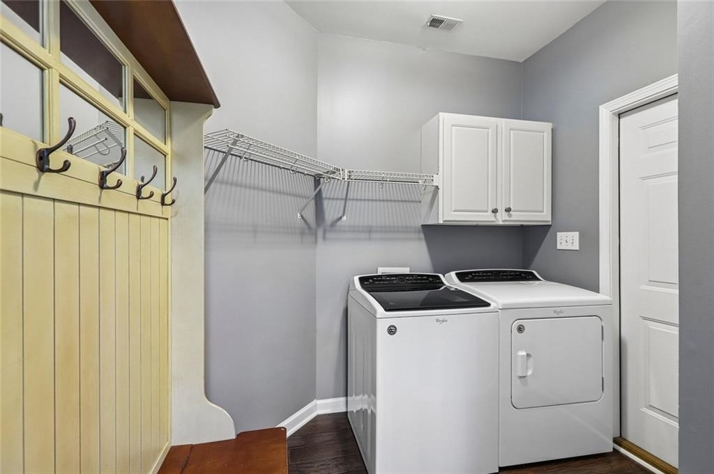 225 W Brookhollow Court - Photo 22