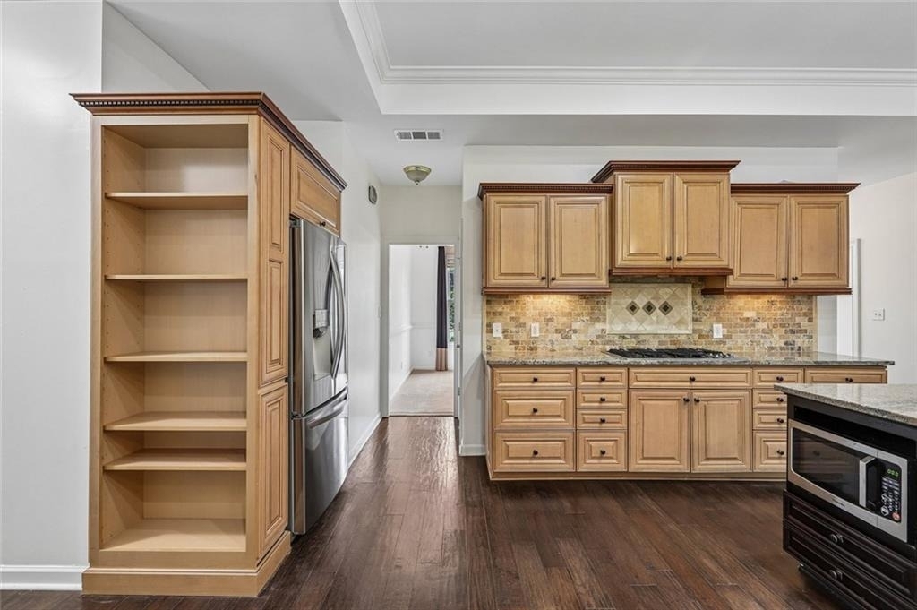 225 W Brookhollow Court - Photo 16