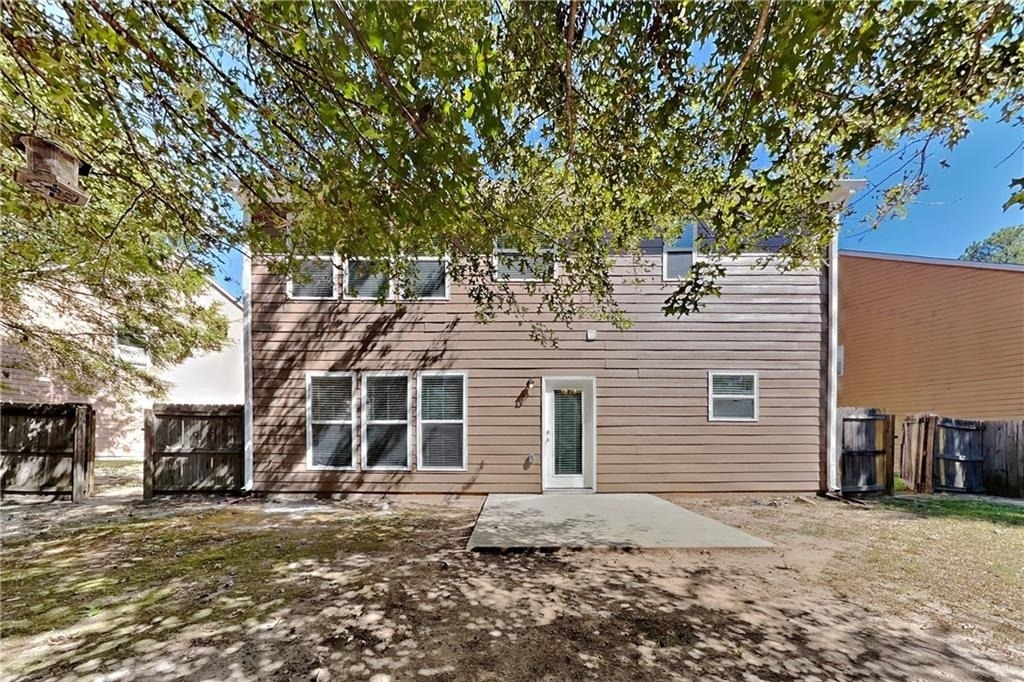 1631 Hedington Court - Photo 16