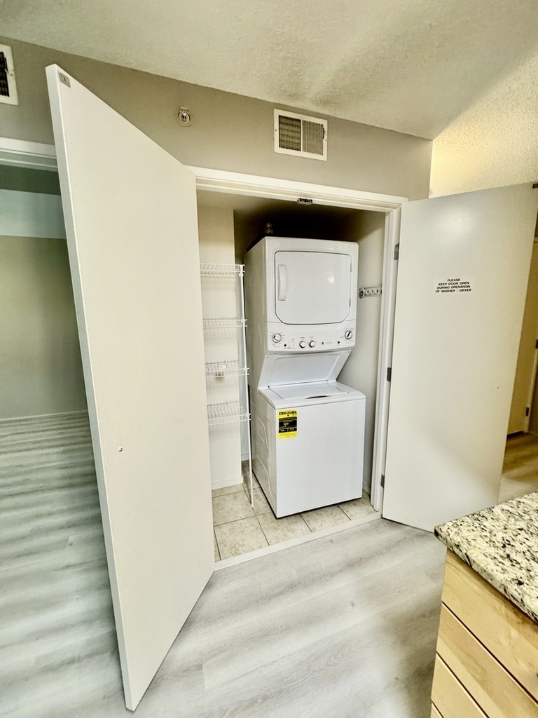 9655 Woods Drive - Photo 9