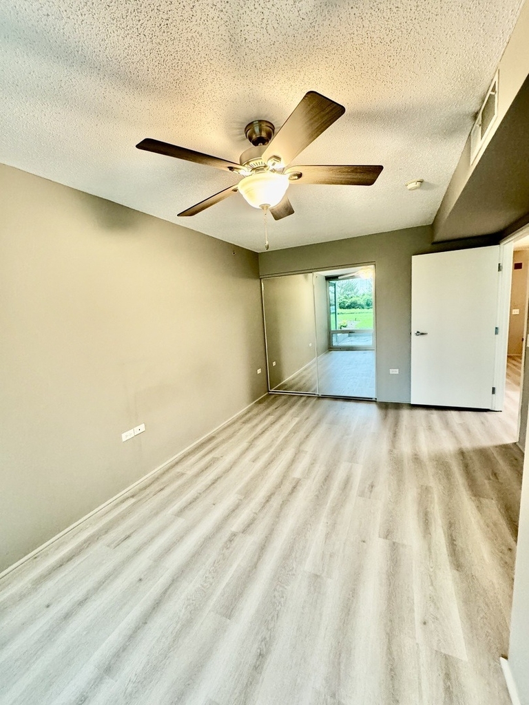 9655 Woods Drive - Photo 15