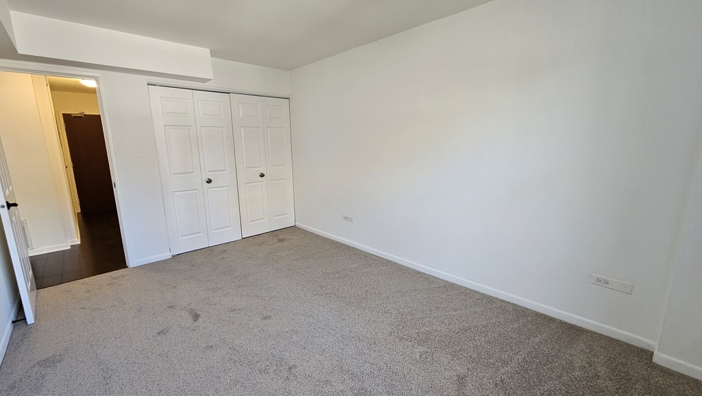 2250 N Lincoln Avenue - Photo 6