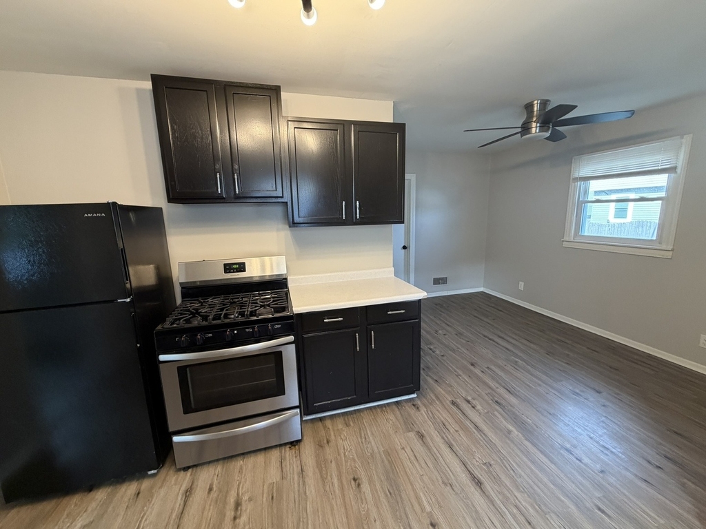 620 N State Street - Photo 8
