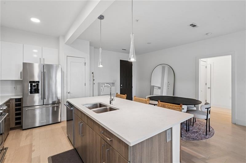 775 Juniper Street Ne - Photo 4