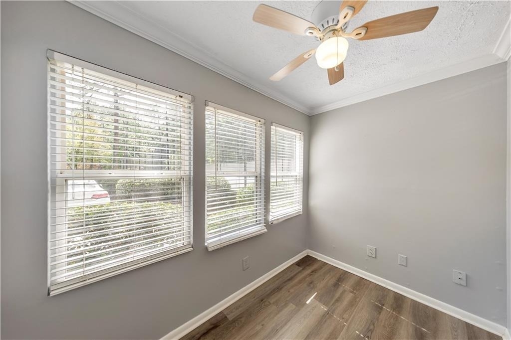 5159 Roswell Road - Photo 6
