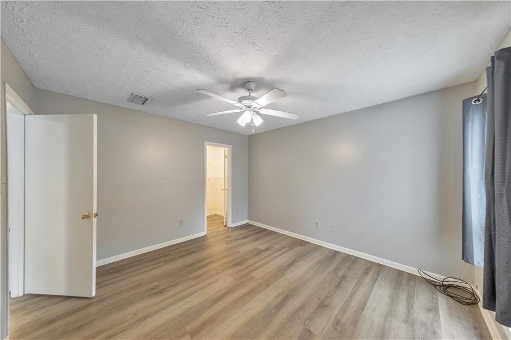 5159 Roswell Road - Photo 10