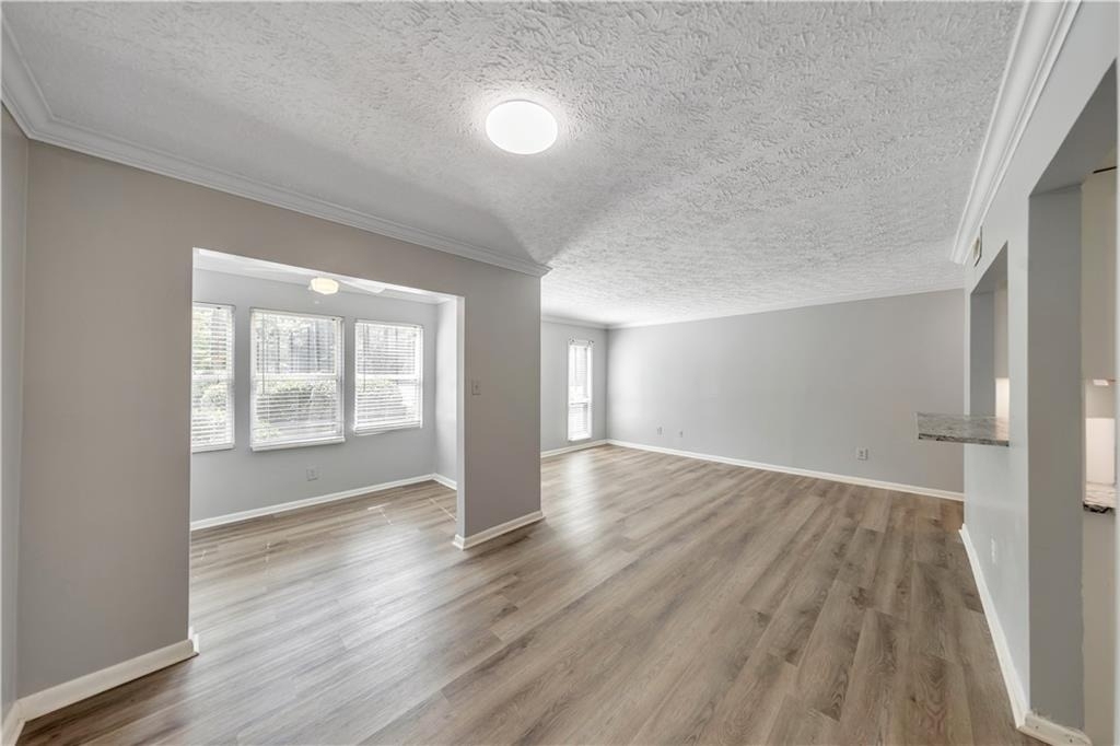 5159 Roswell Road - Photo 8