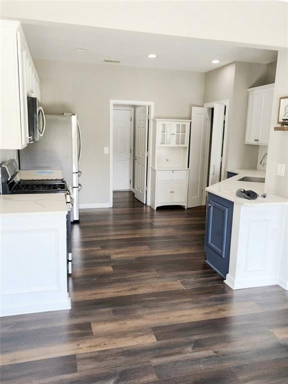 5855 Crestwick Way - Photo 2