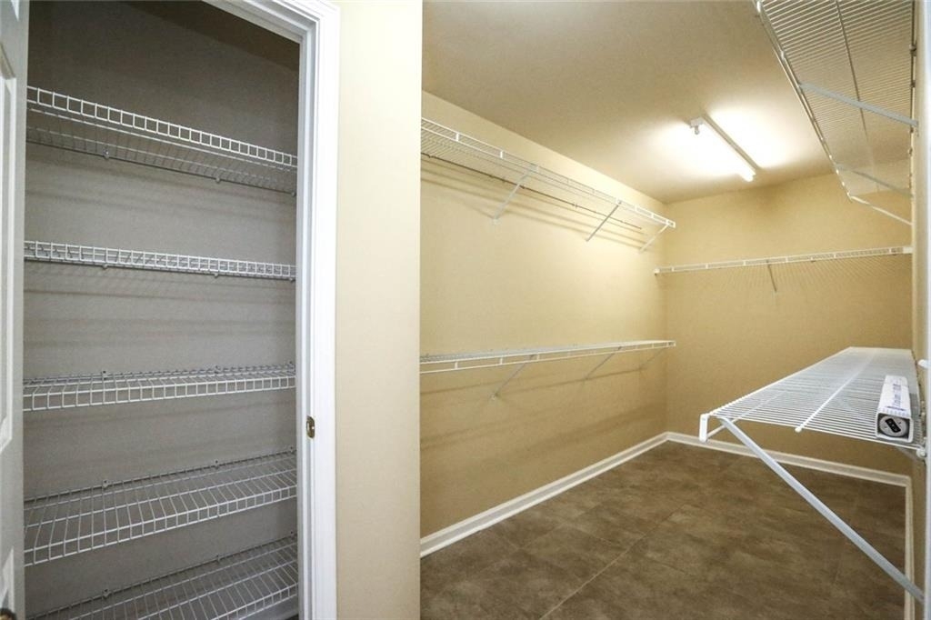 329 Coddington Court - Photo 34