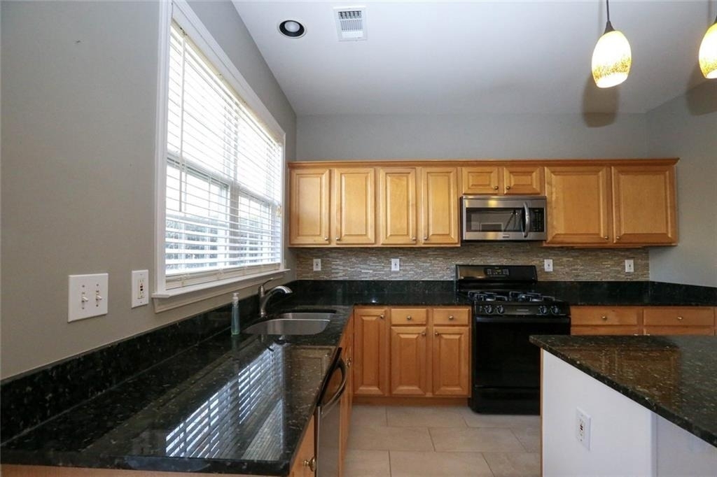 329 Coddington Court - Photo 20