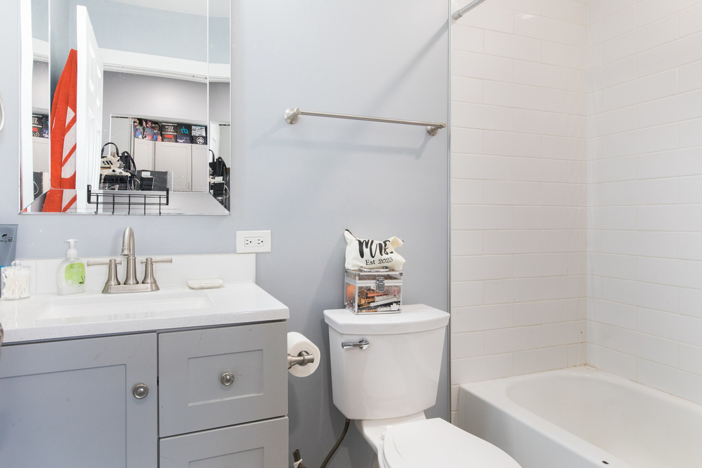 4055 Prairie Avenue - Photo 8