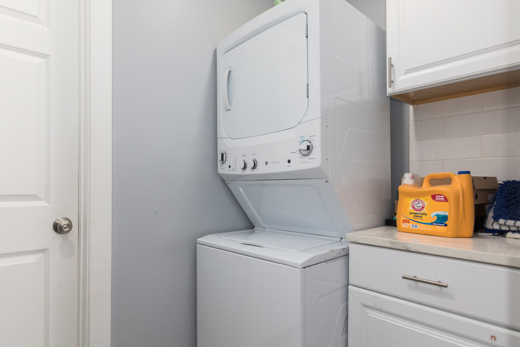 4055 Prairie Avenue - Photo 9