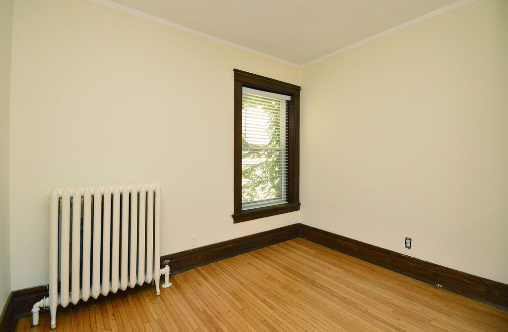 1505 Maple Avenue - Photo 7