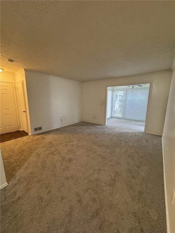 201 Augusta Drive Se - Photo 2