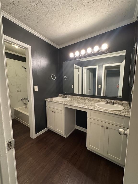 201 Augusta Drive Se - Photo 5