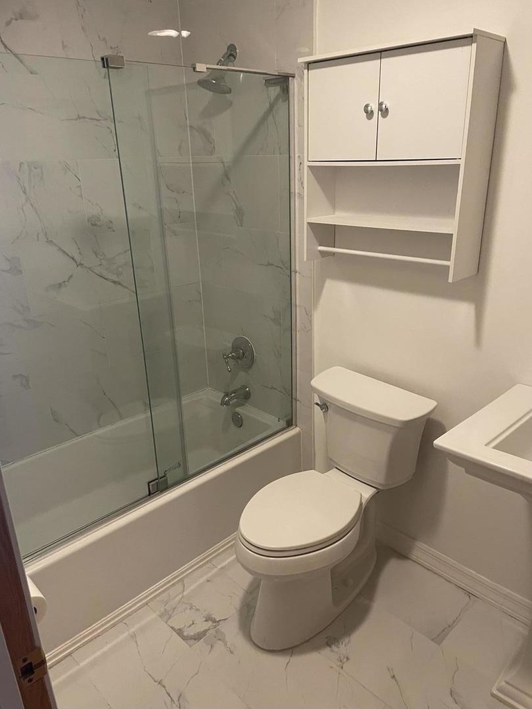 818 N Dearborn Street - Photo 12