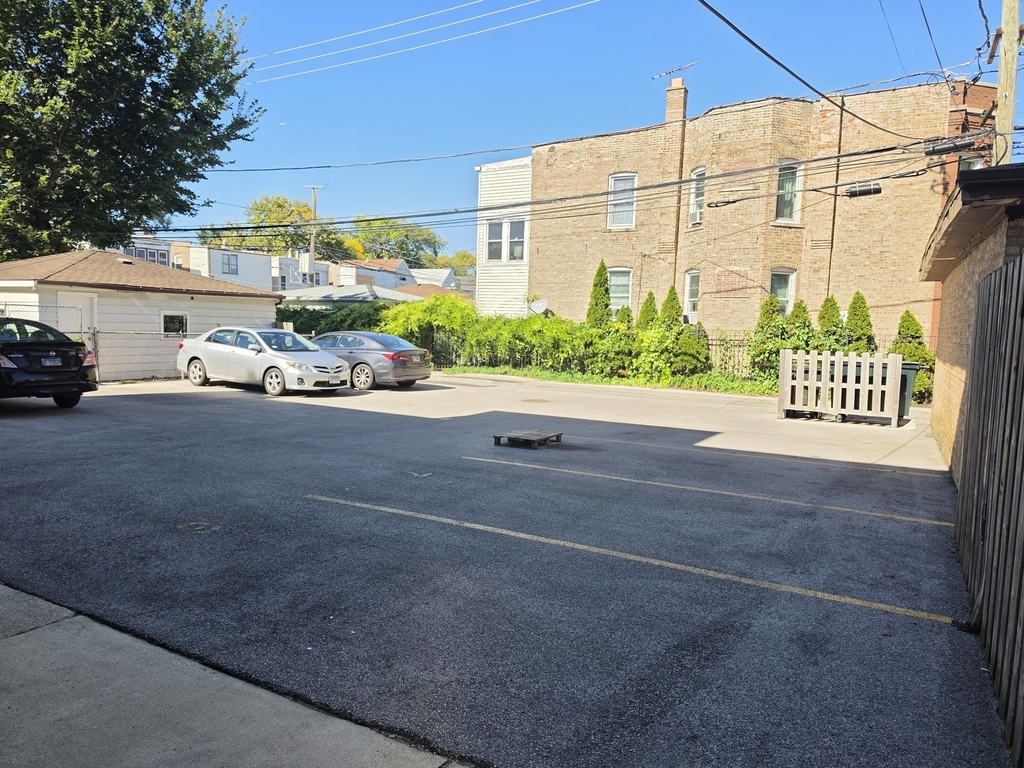 3804 W Montrose Avenue - Photo 12