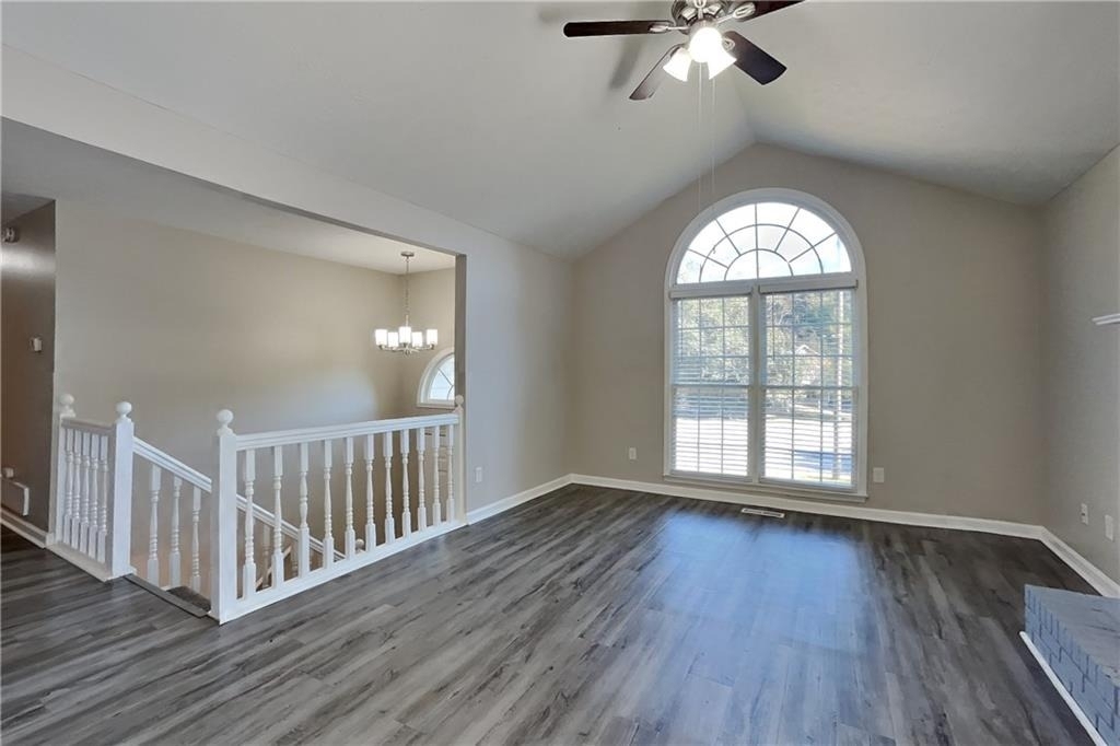 145 Loxley Court - Photo 4